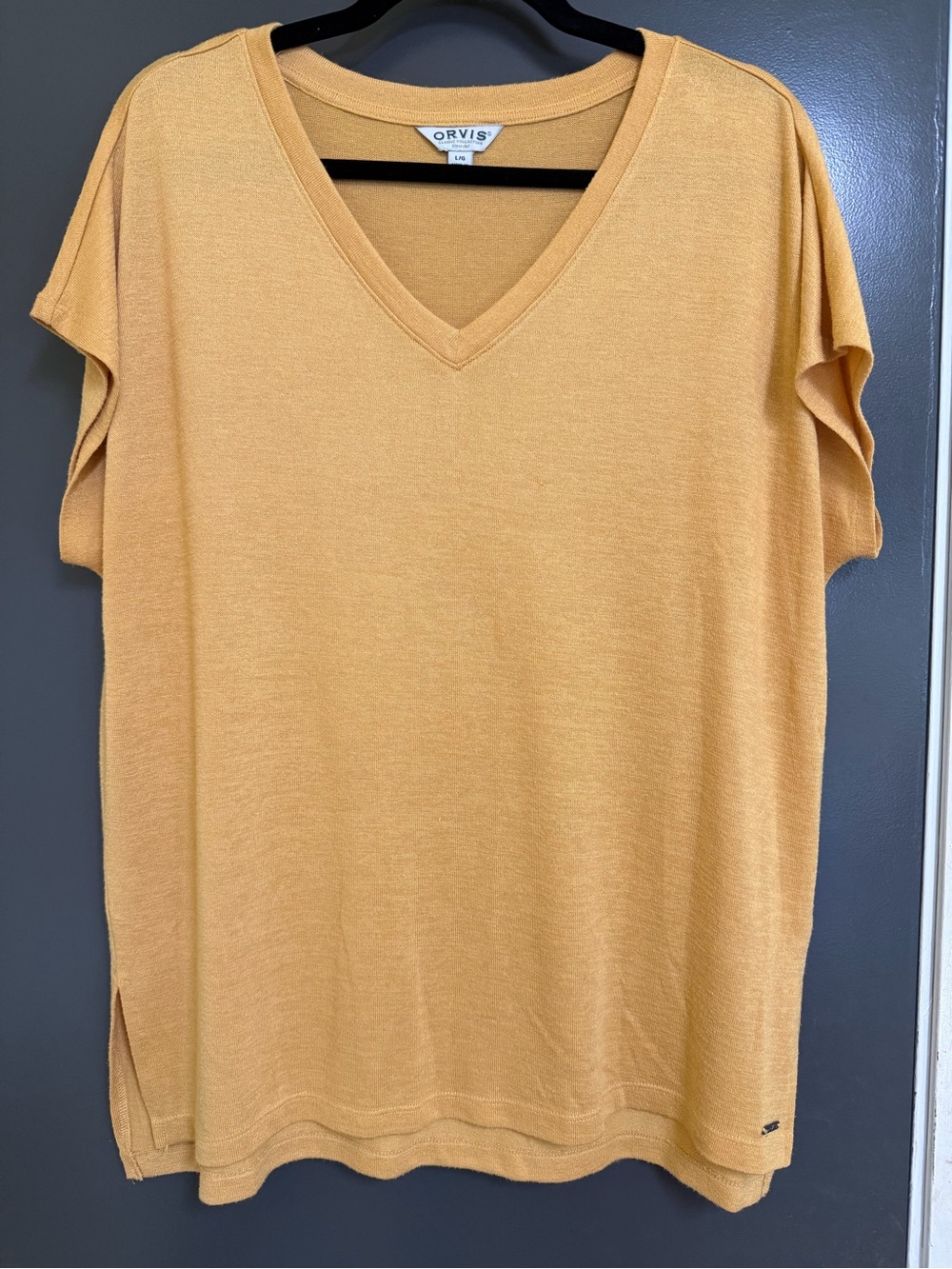 Short Sleeve V-Neck Tee in Golden Yellow